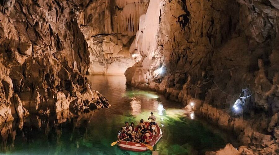 Akseki, Ormana, Altınbeşik Mağarası