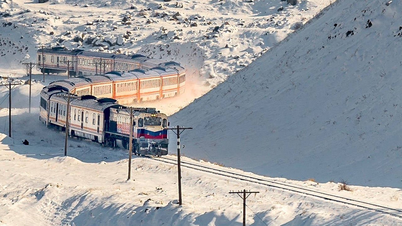 TURİSTİK DOĞU EXPRESİ TURU